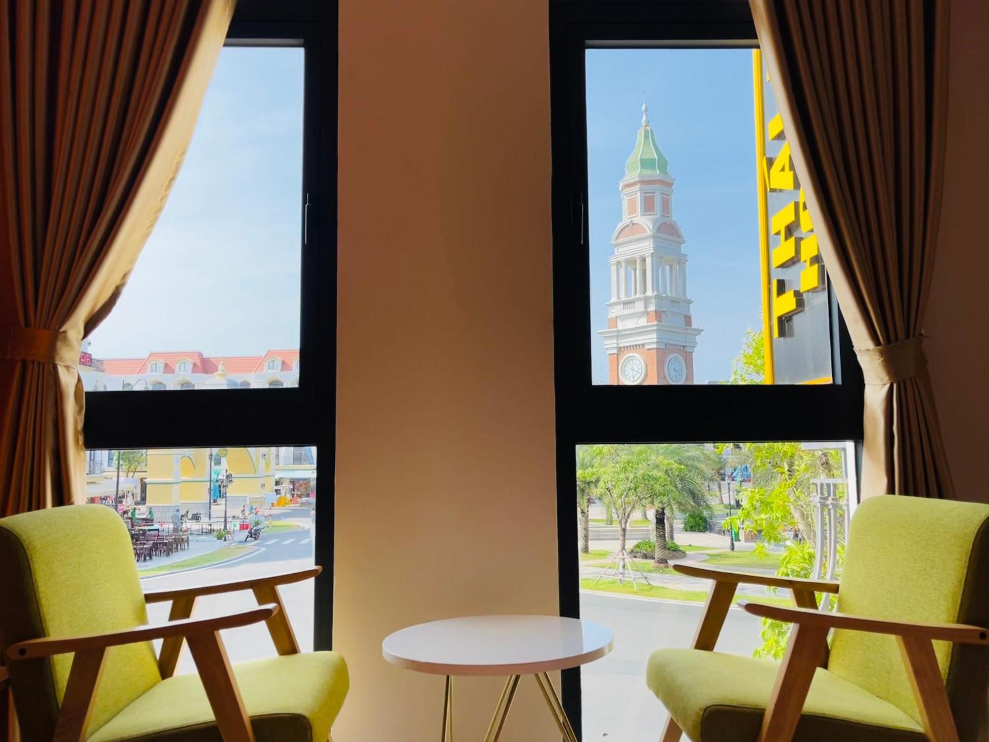 Thai Long Hotel Grand World Дуонг-Донг Экстерьер фото